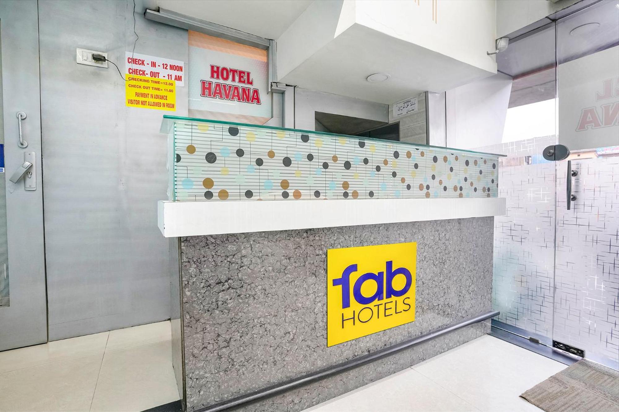 Fabexpress Havana Mumbai Ngoại thất bức ảnh